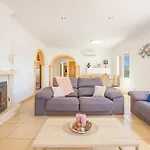 Almendros - Plusholidays Ifach