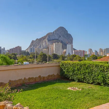 Almendros - Plusholidays 别墅 *