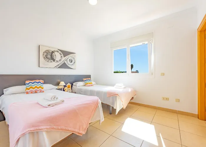 Almendros - Plusholidays 别墅