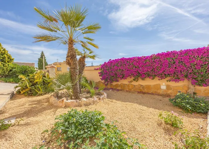 Almendros - Plusholidays Ifach