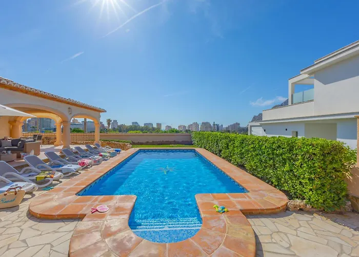 Almendros - Plusholidays * Ifach