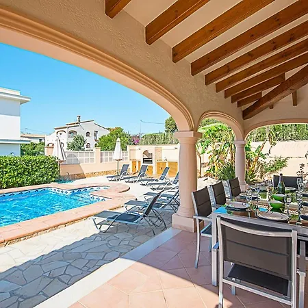 Villa Almendros - Plusholidays