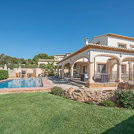 Villa Almendros - Plusholidays Calpe