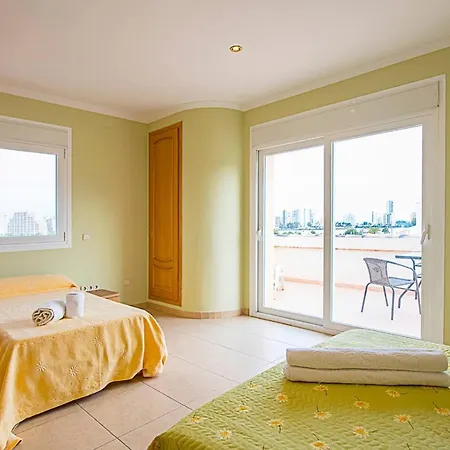 Almendros - Plusholidays Villa